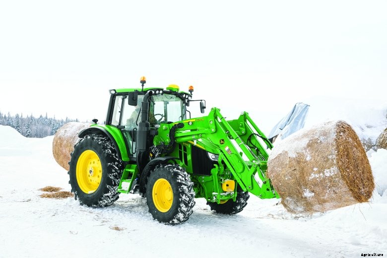 John-Deere-6M-Winter